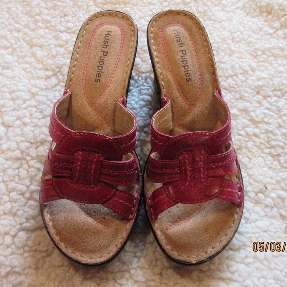 Hush Puppies leather women's wedges